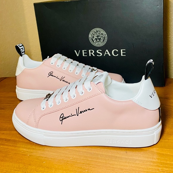 NIB! Versace Women's Blush Pink Leather Fashion Sneakers - Picture 5 of 17